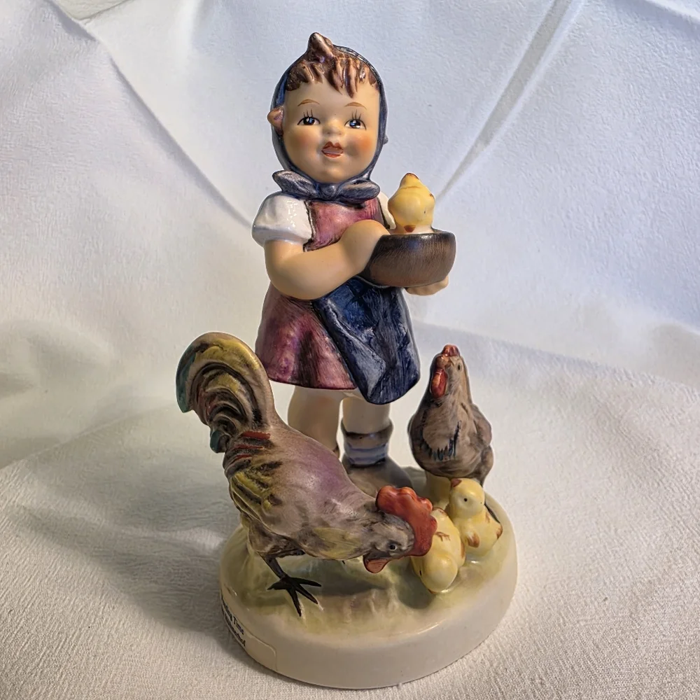 Vintage Goebel Hummel Feeding Time Figurine Girl Chickens TMK 6 1986 Retired